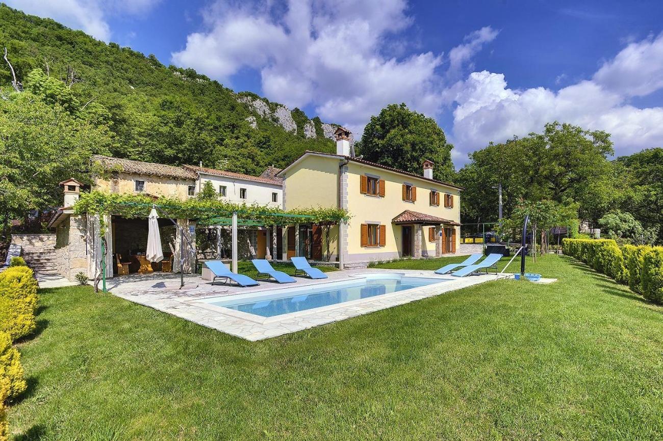 Villa Bella Lupoglav Kültér fotó